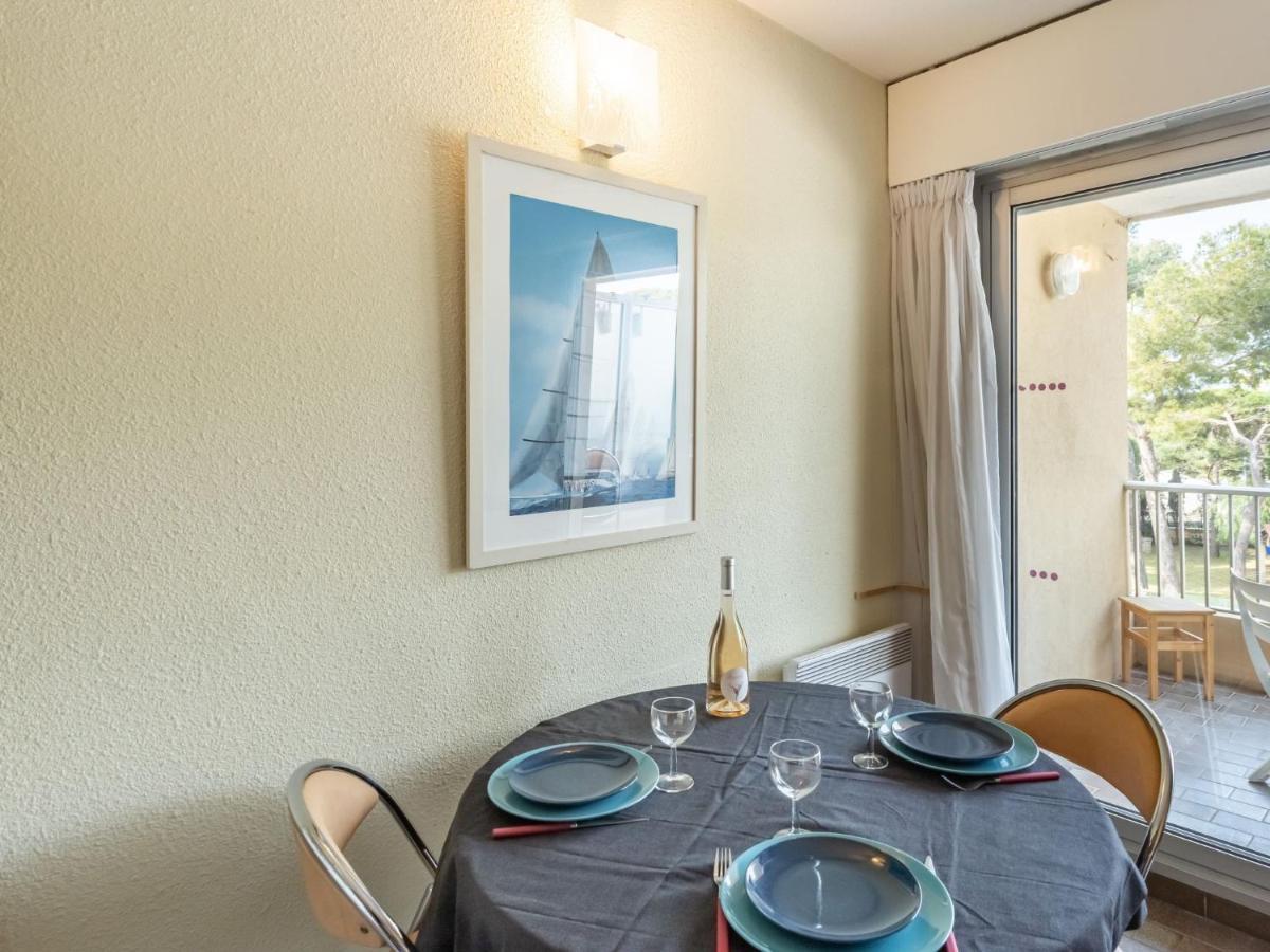 Apartment Port de La Gavine-17 Hyères Extérieur photo