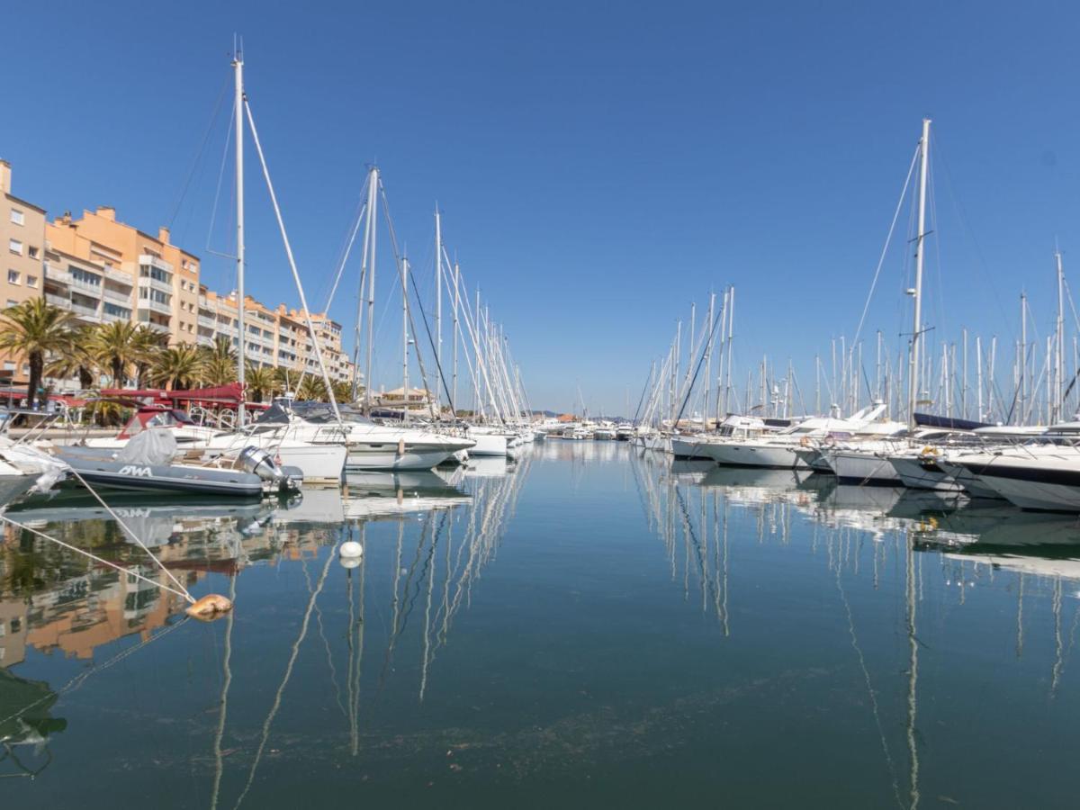 Apartment Port de La Gavine-17 Hyères Extérieur photo